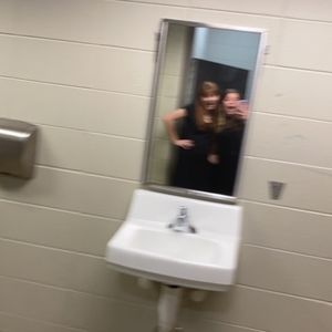 Meet your Posher, Alyvia